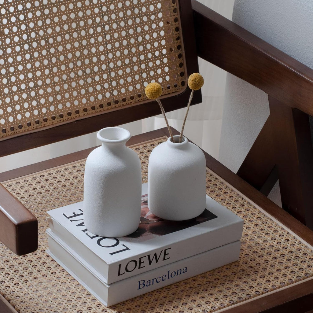 White Ceramic Vase Set of 4 (white)